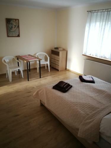 Hostal Wypoczynek Nad Stawem
