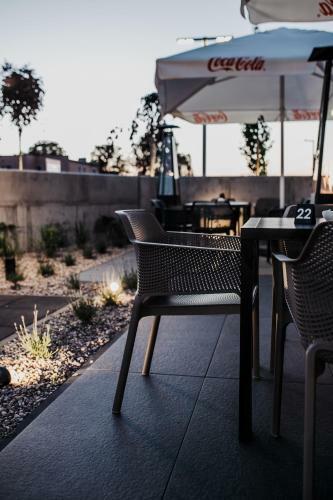 Molto Bene Hotel & Restaurant