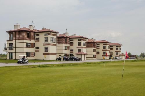 Golf Apartament W Sobieniach
