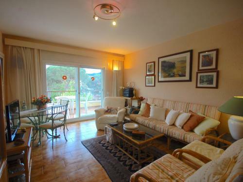 Lets Holidays Les Velas Apartment With Pool