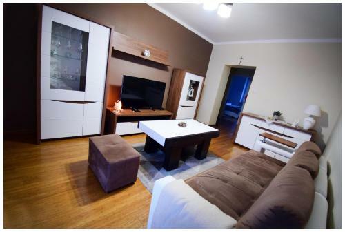 Color 24 Apartament IV