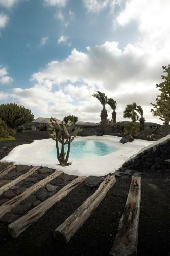 Luxe Ecovilla List�n