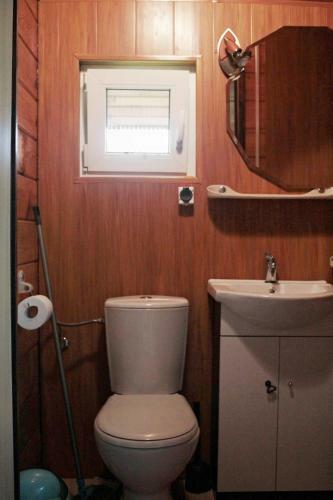 Lodge Domki I Pokoje Przy Uj?ciu