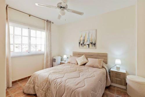 Villa Mercedes With Heated Pool And Wifi Internet