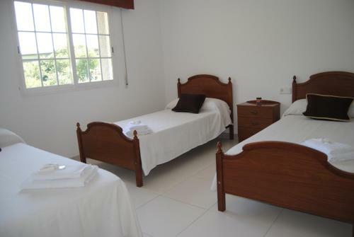 Hostal A Taberna De Gundi�n