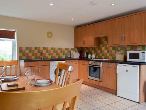West Boundary Farm Cottage 1