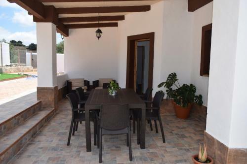 Bamb� � Casa Rural En Vejer Con Piscina Privada