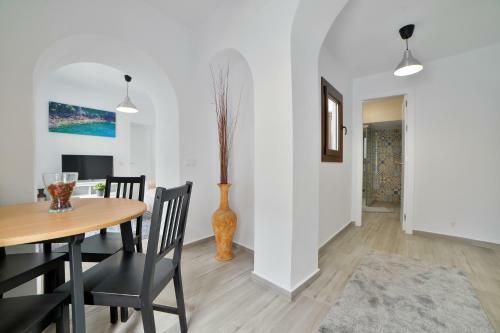 Apartamento Casa Luminosa, Junto Al Castillo