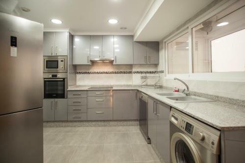 Md Vila Barbera Apartment Center