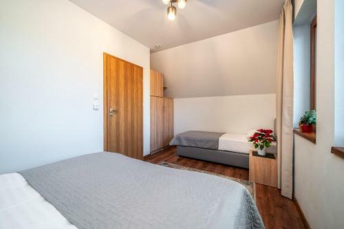 Przy Termach Domki Pokoje Apartamenty