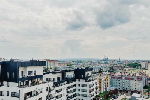 Silk Apartment - Netflix - Parking