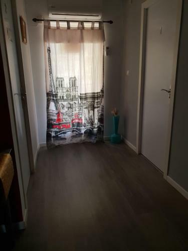 Avenue Rooms