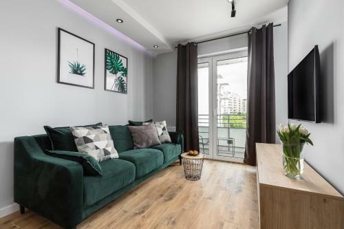 Premium Apartments New Town Private Parking Included