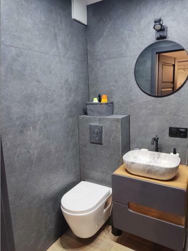 River House - Apartament Z Ogr�dkiem