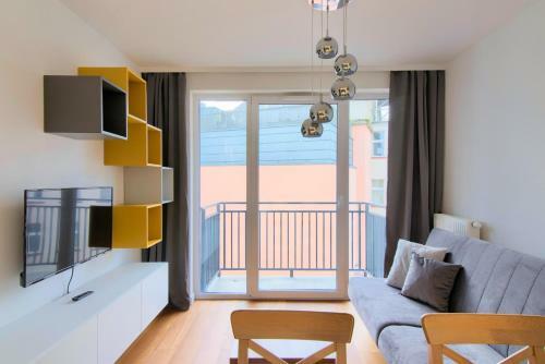 Apartments In - River House