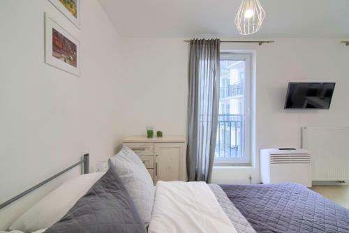 Apartments In - River House