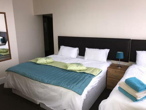 Hostal Acorn Lodge Guest House