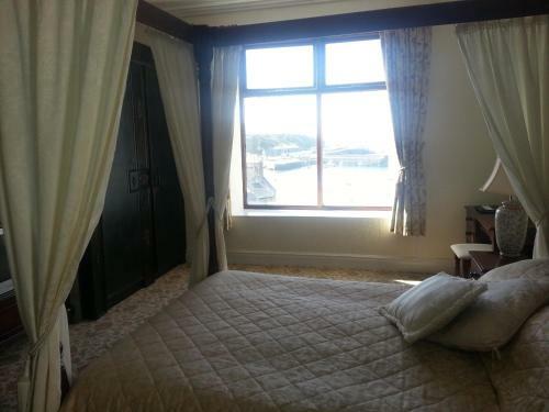 Falcons Nest Hotel