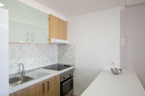 Light And Bright Apartment In Central Valencia