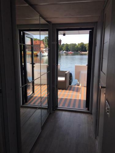 Apartamento Sunrise Houseboat