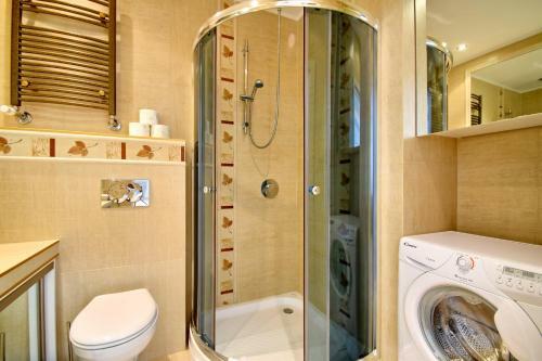Ambria Apartments Platan Complex II