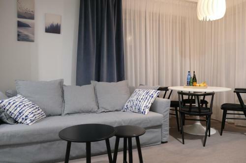 Blue Horizon Apartments