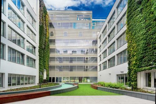 Lividus Apart Park By Lev&sons Apartments