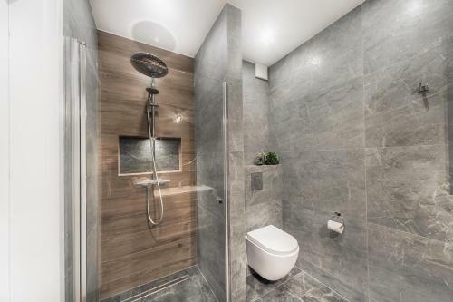 Lividus Apart Park By Lev&sons Apartments