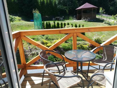 Domino - Pokoje I Apartamenty