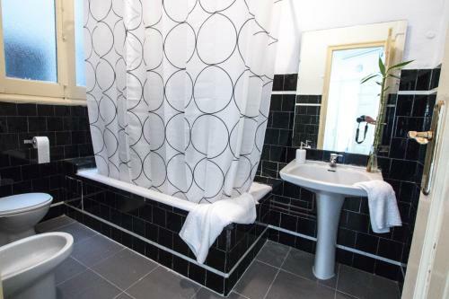 Hostal Rotaret