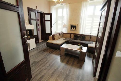 Apartament Totu