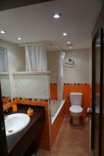 Agroturismo Casa Rural Cal Parines