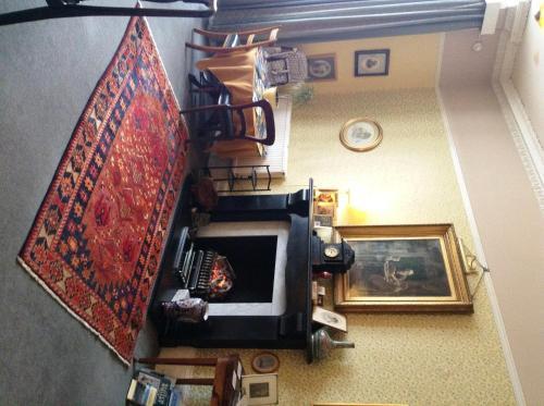 Hostal Rathan House - Guesthouse At Eskbank