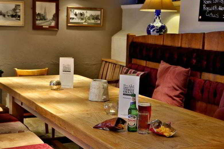 Best Western Three Swans Hotel