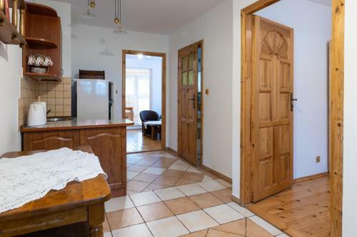 Hostal Go?ciniec Pod Ma?ym Kr�lem