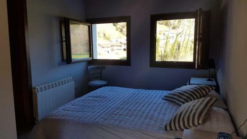 Casita Junto Al R�o Deva
