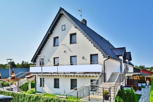 Apartments Home, Wicie