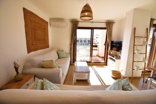 Apartamento Marinas Sunset - Tu D�plex Con Solarium Privado!