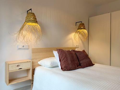 Apartamento Marinas Sol - Tu Hogar Con Jard�n Privado!