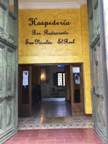 Hostal San Nicolas El Real