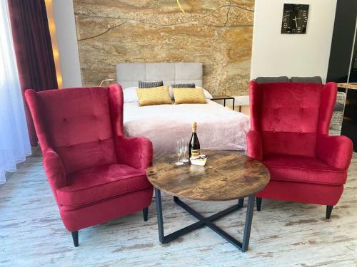 Apartment With The Pool In Wiselka