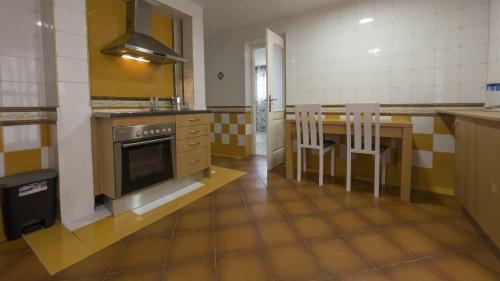 La Casa de La Tinaja Con Chimenea