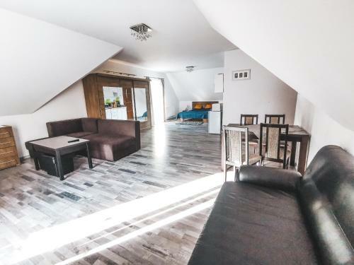 Apartamenty Vive El Momento