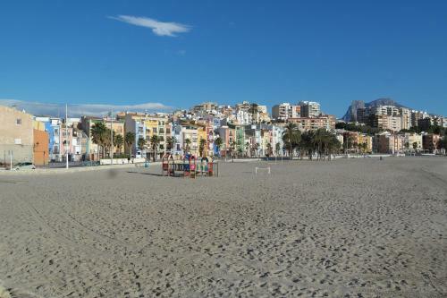 Ar28-1, Coqueto Apartamento En Primera L�nea de Playa
