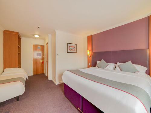Oyo Lakeside Haydock Hotel, St Helens