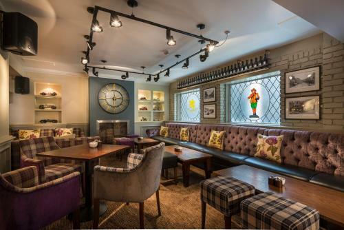The Golden Lion Hotel