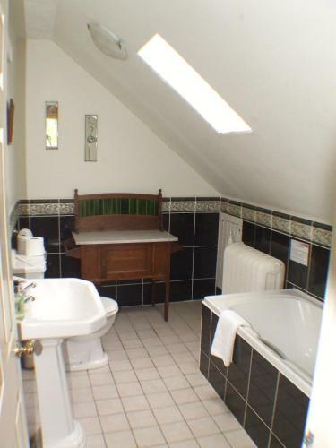 Hostal Tayside Hotel