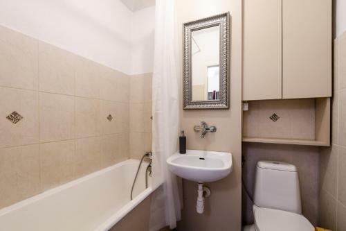 Apartment On10th Floor Near Old Town