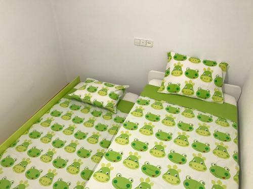 Apartamento Central Modern 3bdr, A/c, Wifi & Parking
