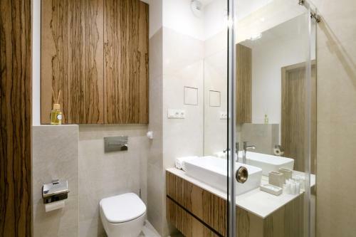 Luxlux Apartments Afara